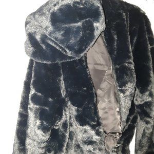 Women's reversible faux fur jacket